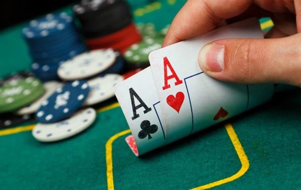 Wie man Poker spielt: Regeln für Anfänger